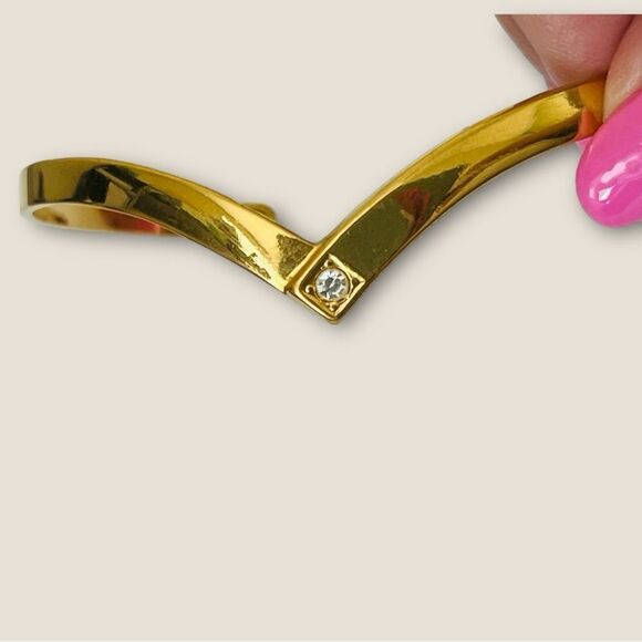 Gold plated open cuff bracelet choose one - Picture 3 of 10